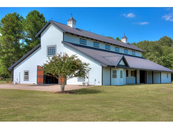 Custom designed stable measuring 60 X 96'