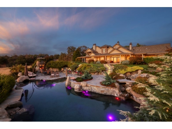 46,000 gal saltwater pool