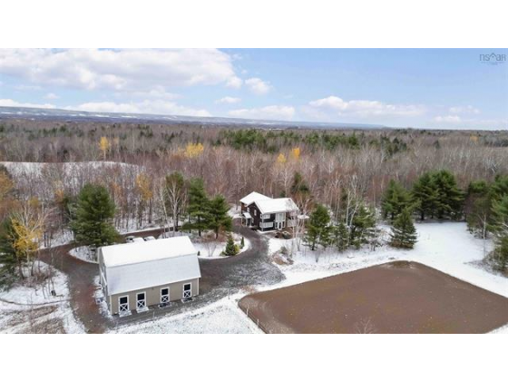 Discover country living at its finest~ Windermere, Nova Scotia